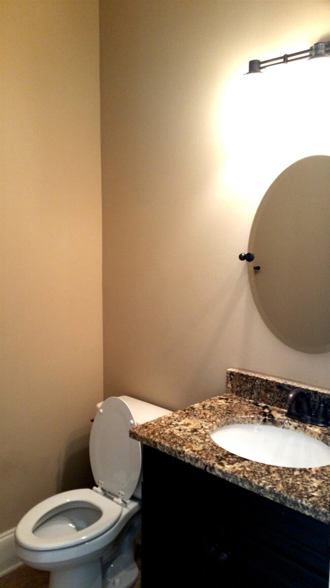 Photo - 1812 Ashley Hall Way
