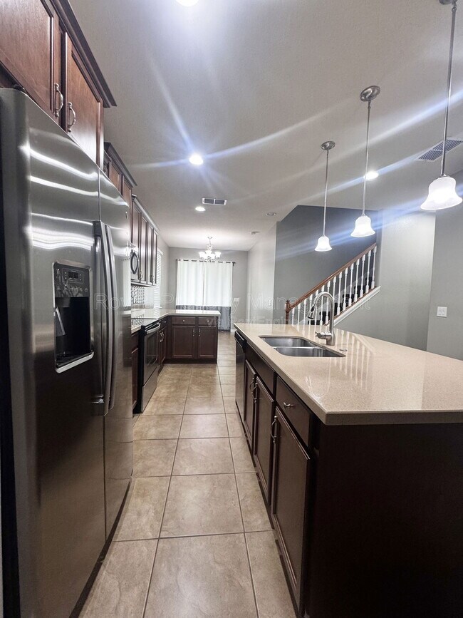 Photo - 5205 Northlawn Way