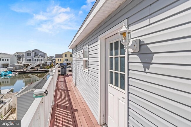 Photo - 128 E Dory Dr