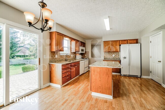 Photo - 2894 Wynneleaf St