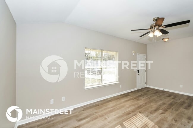Photo - 862 Lavergne Ln