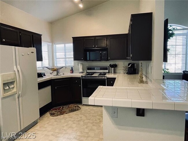 1830 N Buffalo Dr Unit 2094