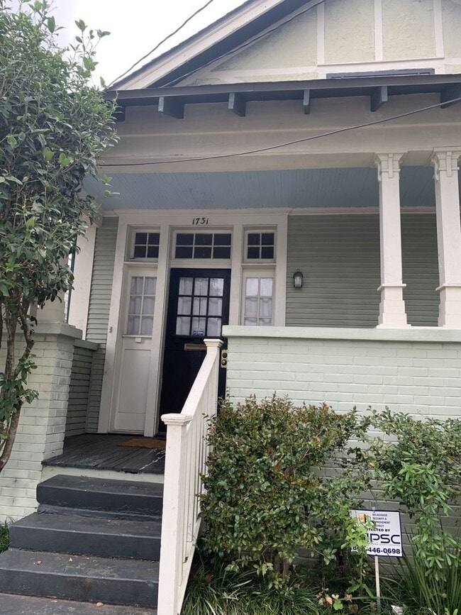 Photo - 1731 Amelia St