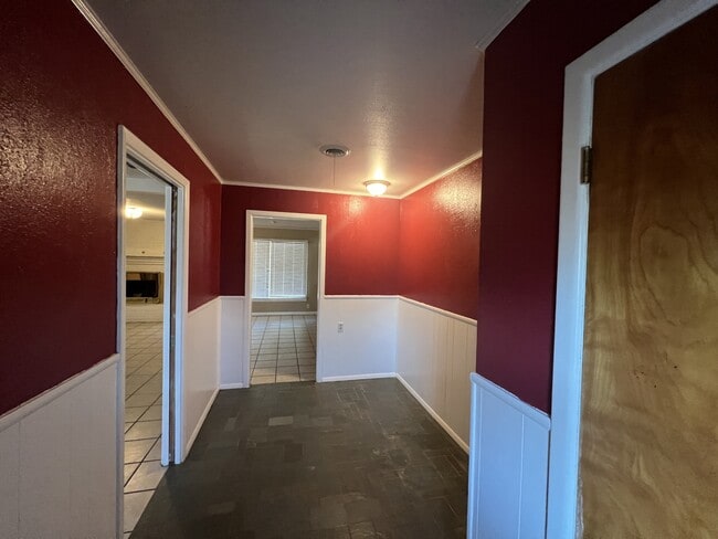 Photo - 2519 58th St