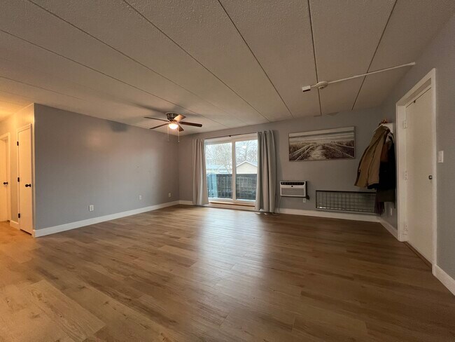 Photo - 40 High St Unidad 205