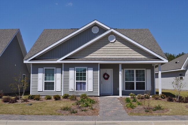 Building Photo - 3 Bedroom 2 Bath in Schooner Landing