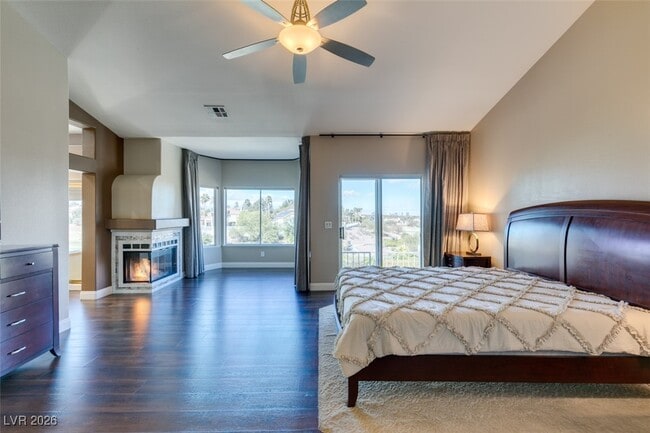 Photo - 54 Grossinger Ct