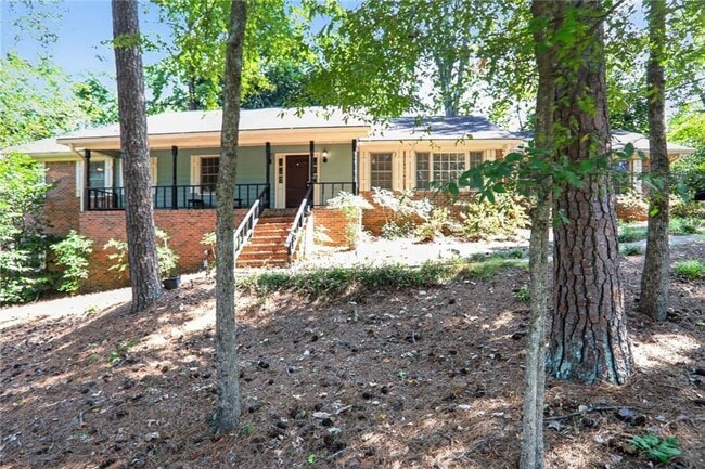 Building Photo - 2817 Thornridge Dr Rental