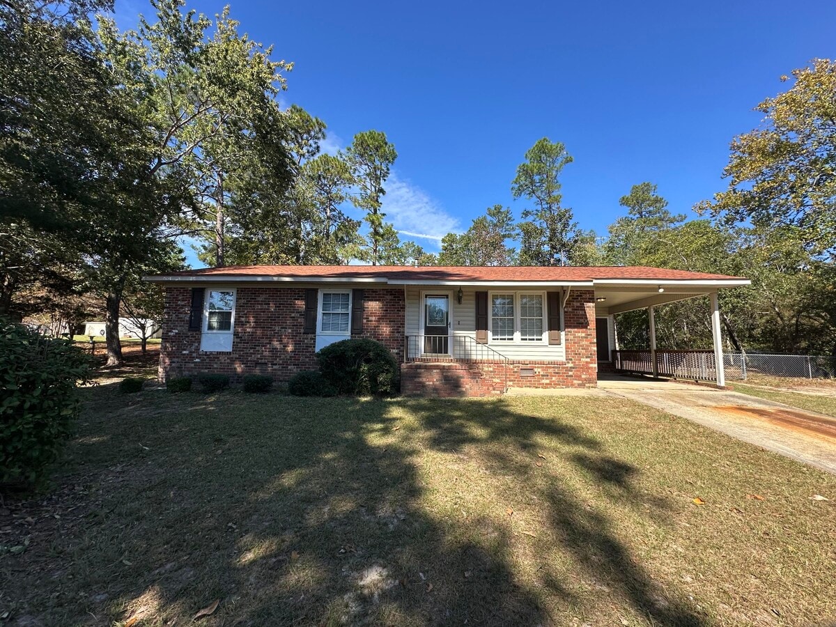 Photo - 2136 Pine Log Rd