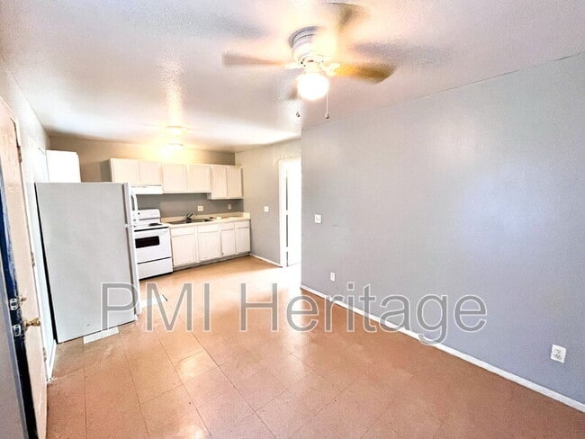 Photo - 813 E Huntsville Ave Unit Apt 103
