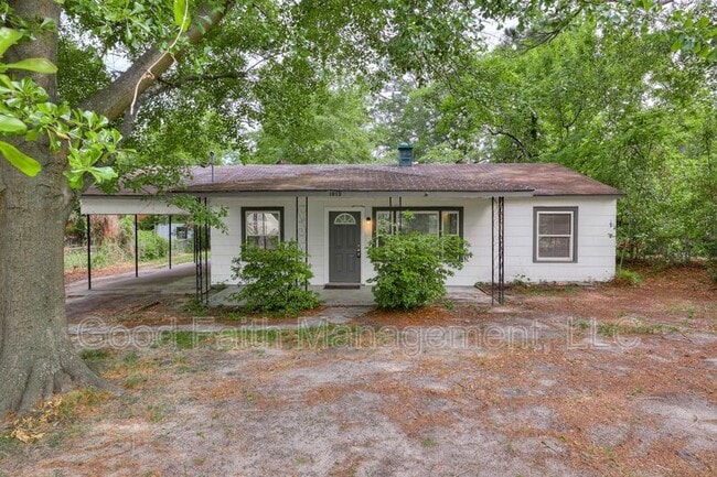Photo - 1813 Alder Dr