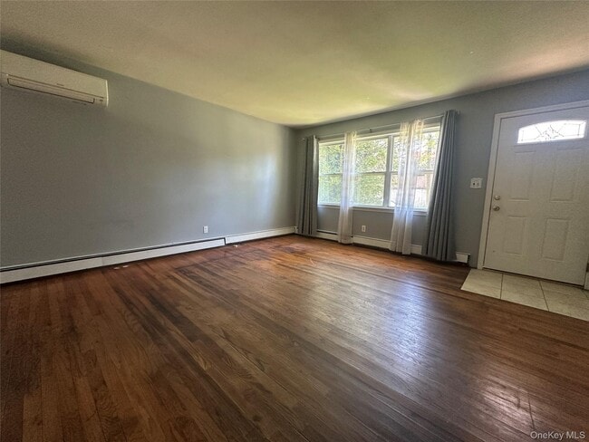 Photo - 90 Coles St