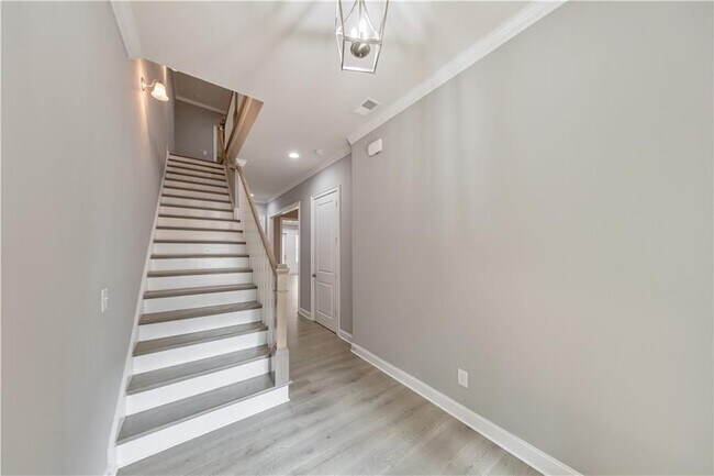 Photo - 3287 Artessa Ln NE