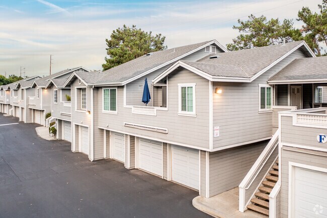 Photo - Chelsea Court Apartments