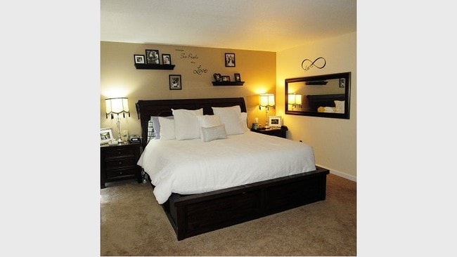 Photo - Townhouse Road Apartments