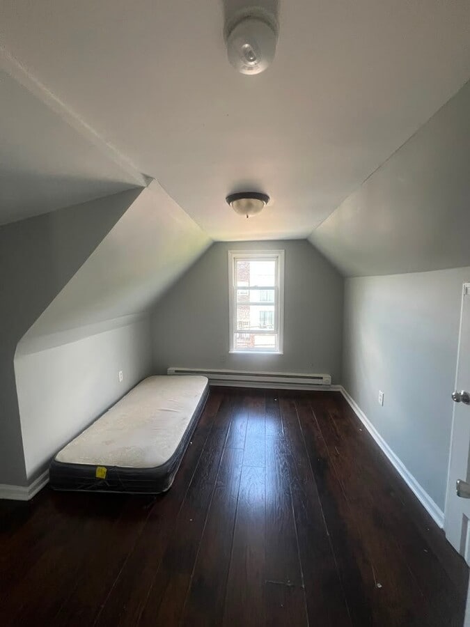 Photo - 402 S 8th St