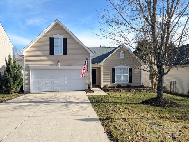 Photo - 134 Nevis Ln