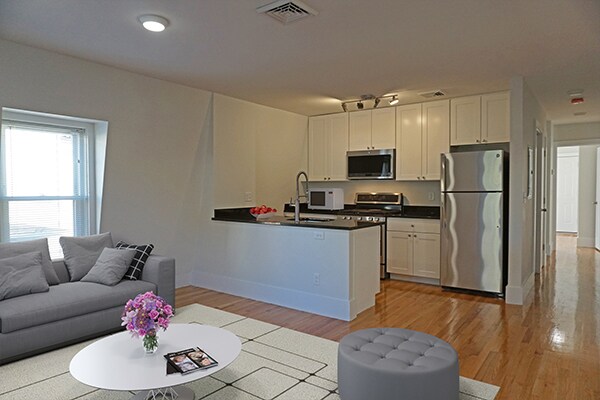 Photo - 4 Osgood St Apartments Unit 3A