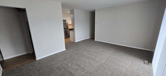 living room - 7349 175th St