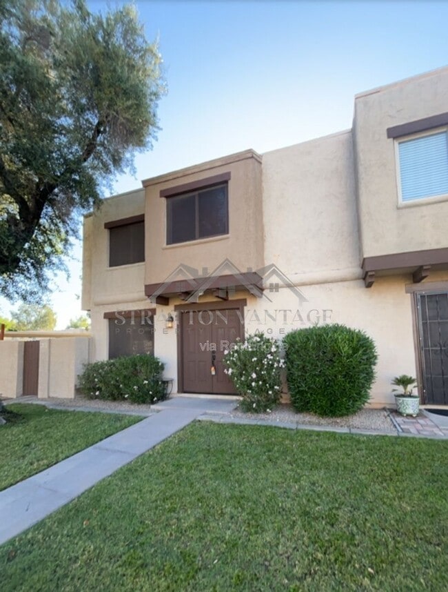 Building Photo - 4107 N 81st St
