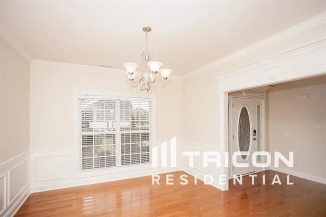 Photo - 1344 St Ives Ct