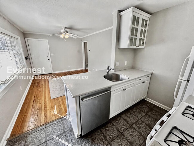 Photo - 841 Frederica St NE Unit APT 29