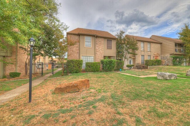 Photo - 9009 N Plaza Unidad 108