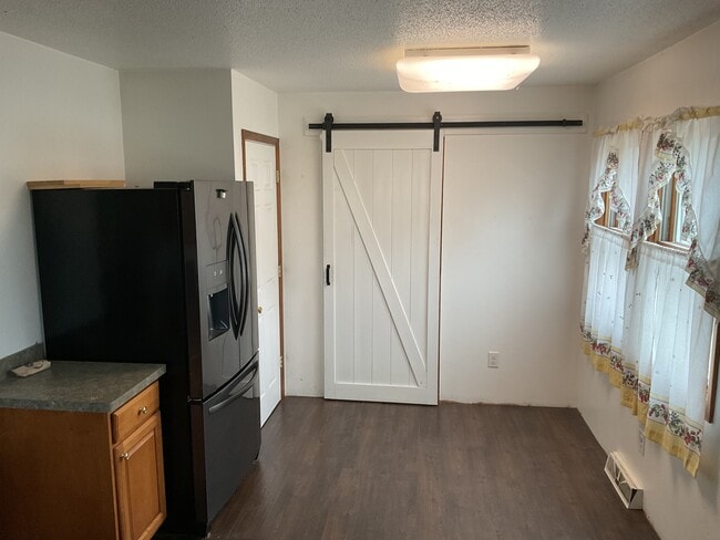 Photo - 10024 Bay Creek Rd