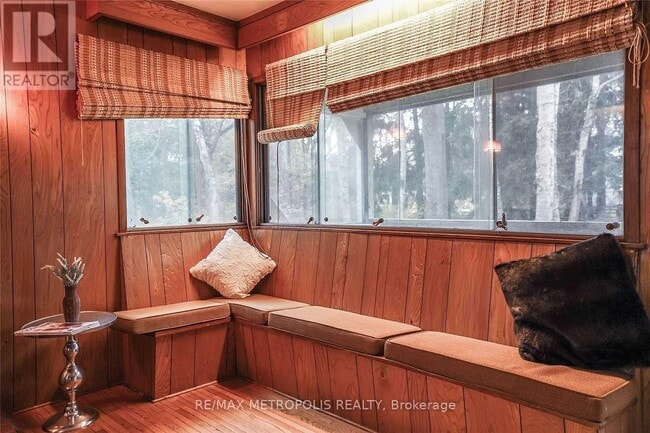 Photo - 366 Beechgrove Dr