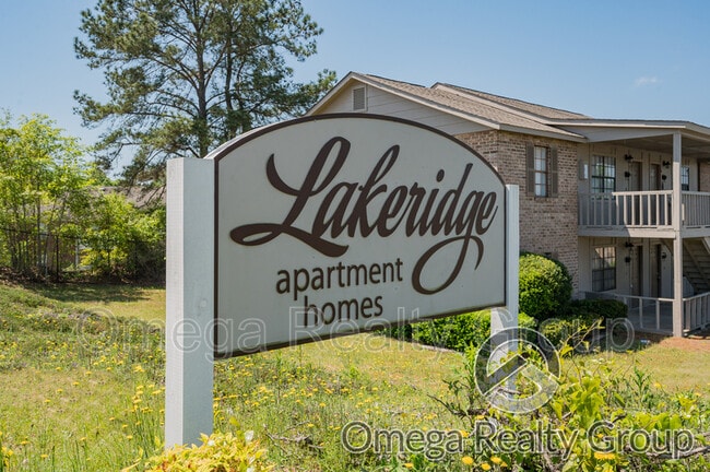 Photo - Lakeridge Apartments
