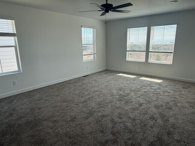 Photo - Half off first months rent - Beautiful new construction town home