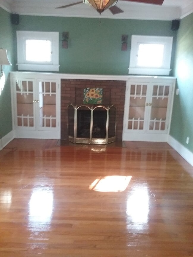 Photo - 3 Bedroom 2 Bath in Historic Orlando for RENT!