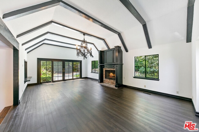 Photo - 29528 Harvester Rd