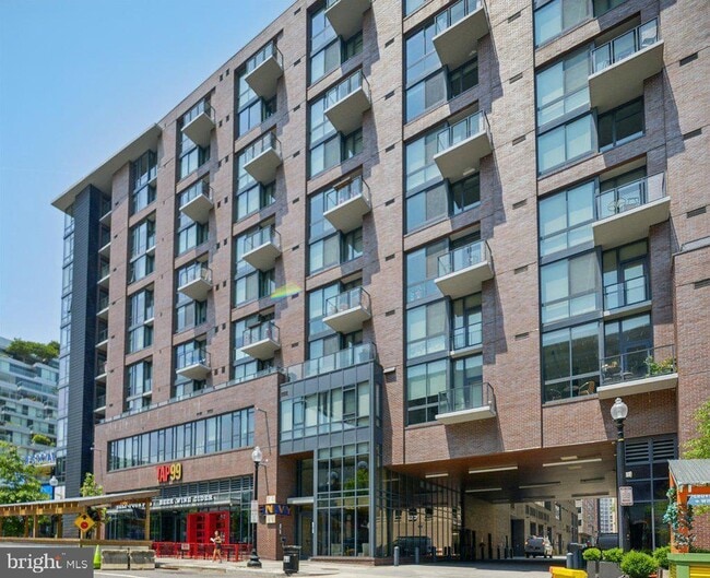 Building Photo - 70 N St SE Unit N811 Rental