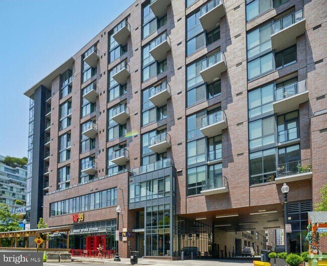 Building Photo - 70 N St SE Unit N811 Rental