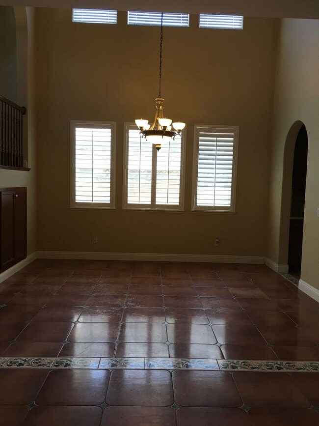 Photo - Spacious floor plans 4bedroom, 3 bath Near Franklin High