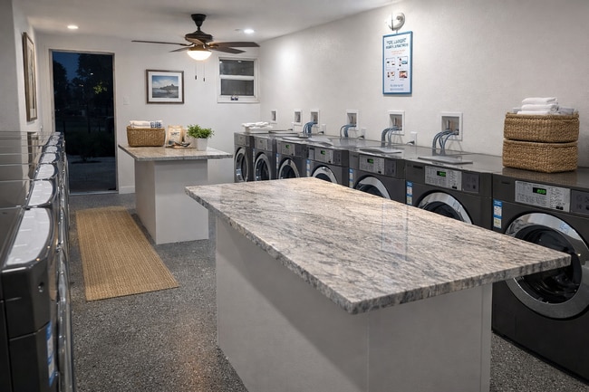 Oak Leaf Apartments
