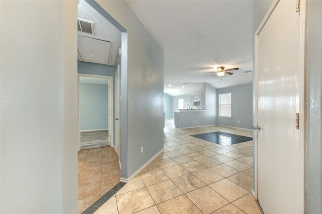 Photo - 20003 Parkstone Bend Ln