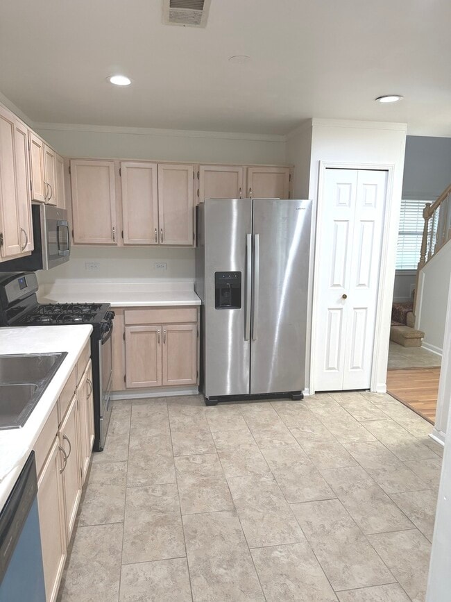 Photo - 302 Sheffield Dr