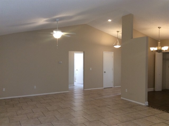 Photo - 6549 Abercrombie Ct