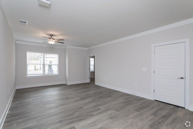 3BR, 2BA - 1,532SF - Keystone at Horse Pen Creek