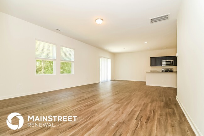 Photo - 160 Ogden Pond Pl