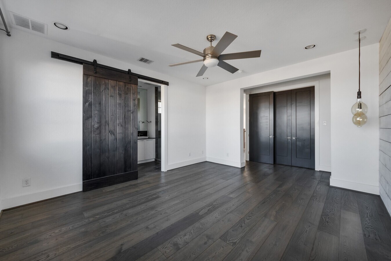 Photo - 9623 Towne Lake Pkwy