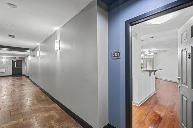 Building Photo - 390 17th St NW Unit 2030