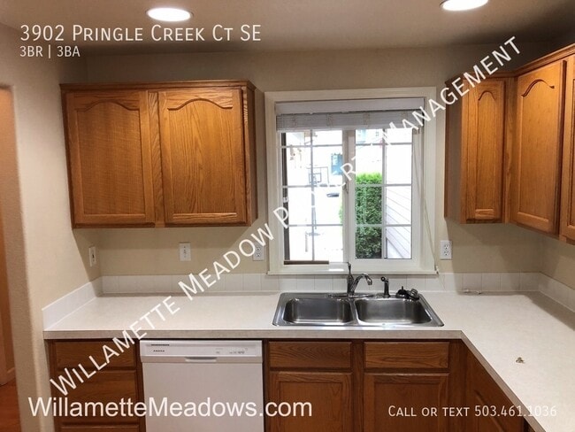 Photo - 3902 Pringle Creek Ct SE