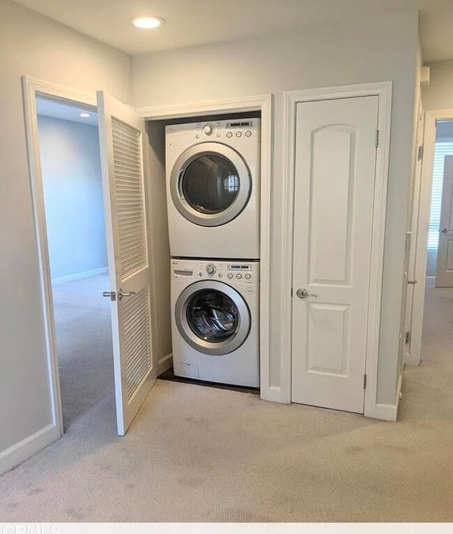 Photo - 28 N 3rd St