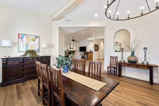 Photo - 47210 Heliotrope Dr