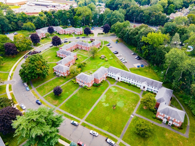 Building Photo - 69 Mercury Ct Unit L1