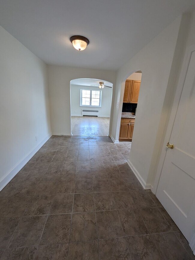 Photo - 902 Magee Ave Unit 2nd floor