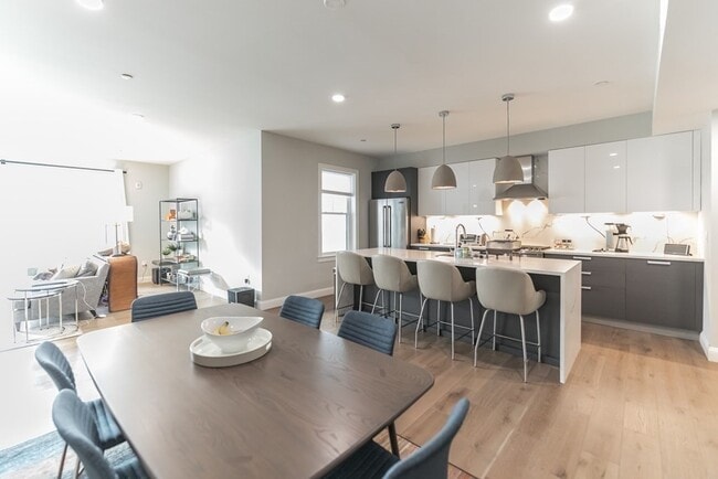 Photo - 54 Pleasant St Unit 5